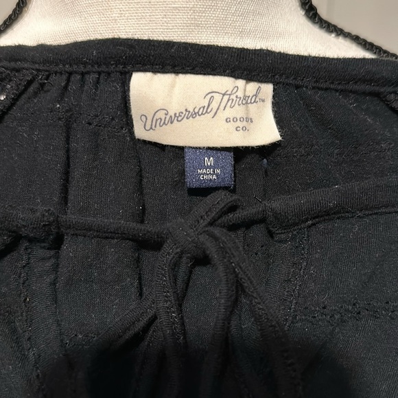 Women’s 3/4 sleeve top size medium - Picture 3 of 3